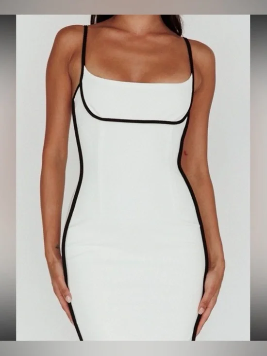 Selfie Leslie White & Black Contrast Midi Dress – Size XS (AU 6) – NWT - Picture 3 of 9